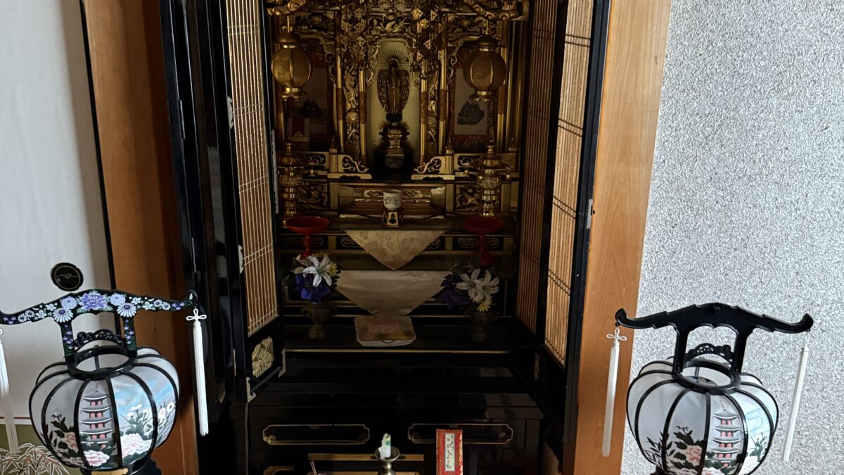 豊岡市でお仏壇の買取をさせて頂きました。